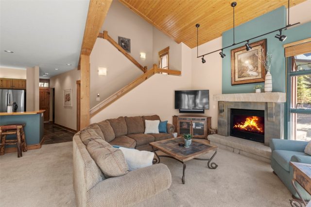 206 Alpen Rose Place 8727 photo 13