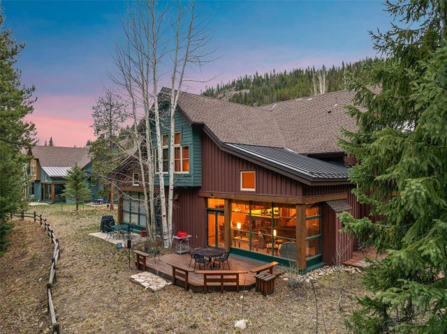 Townhome in Ski Tip Ranch Condominiums, Keystone — photo 1 Townhome in Ski Tip Ranch Condominiums, Keystone, CO — photo 1 (MLS S1068598)