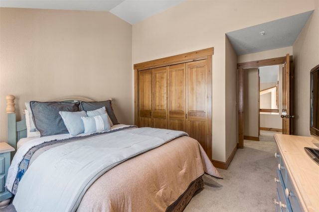 206 Alpen Rose Place 8727 photo 37