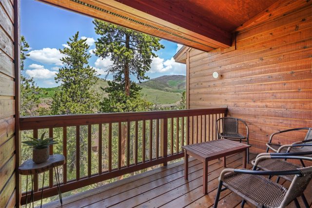 113 Lookout Ridge Drive photo 9