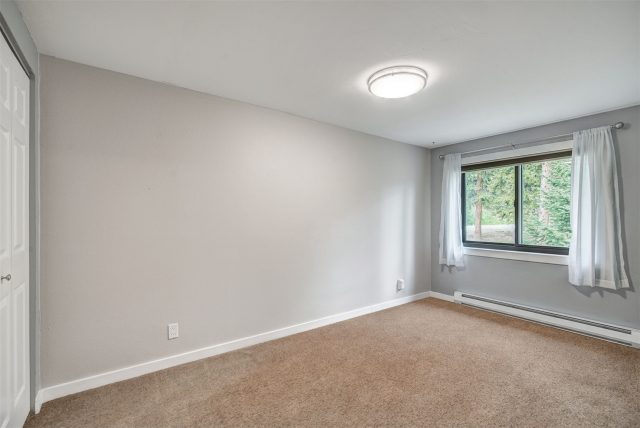 52 Club House Road 44 photo 16