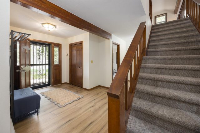 18 Hawn Drive photo 14