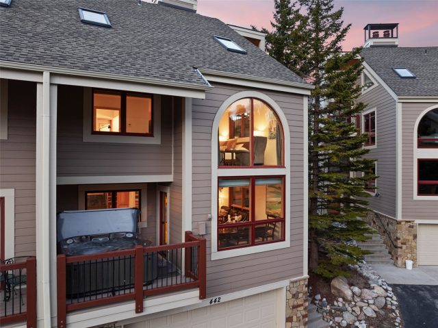 Townhome in Sunrise Ridge Townhomes, Breckenridge — photo 3 Townhome in Sunrise Ridge Townhomes, Breckenridge, CO — photo 3 (MLS S1068643)