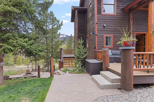 681 Shekel Lane photo 45