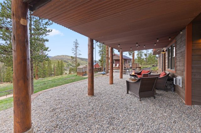 681 Shekel Lane photo 46