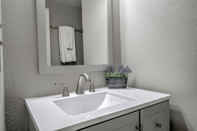 370 E La Bonte Street B photo 16