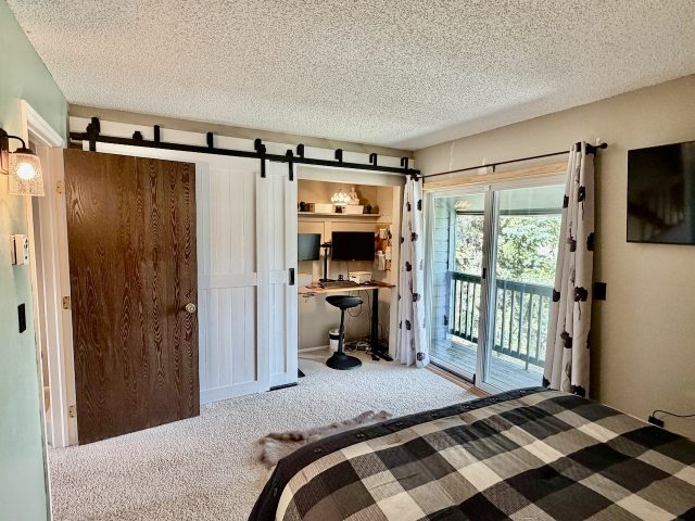 258 Cove Boulevard 9 photo 17