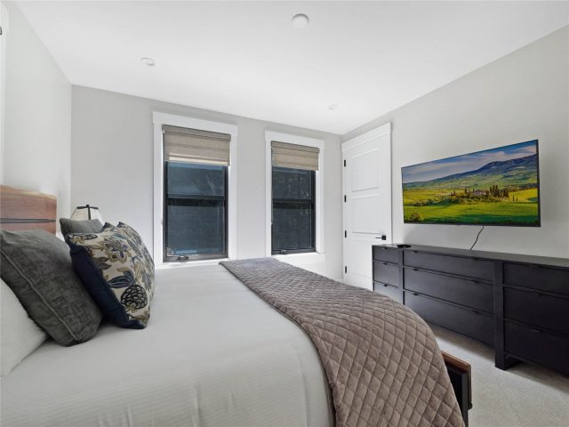 75 Alcove Court 75 photo 23