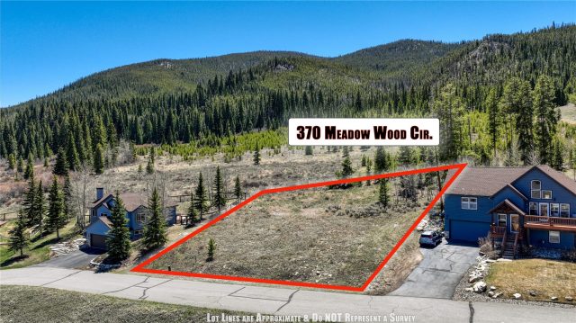 370 Meadow Wood Circle photo 25