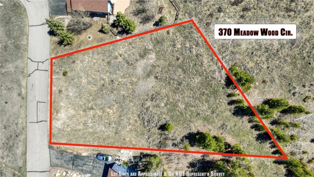 370 Meadow Wood Circle photo 31