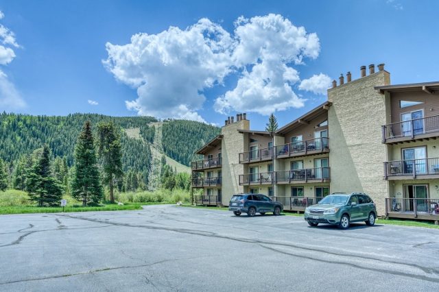 23004 Us Highway 6 103 photo 32