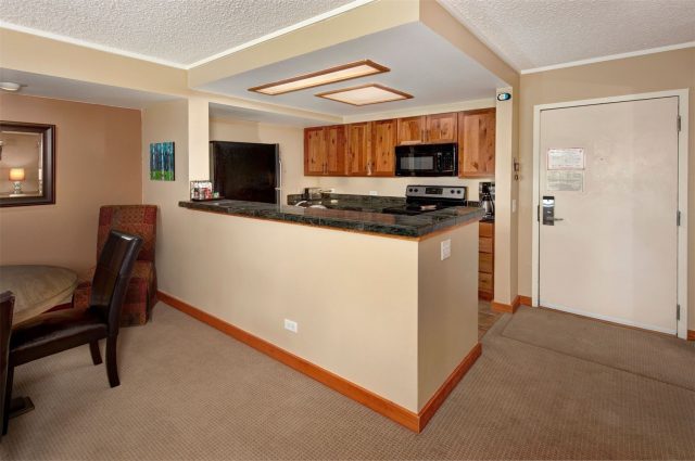 21640 Us Highway 6 2122 photo 11