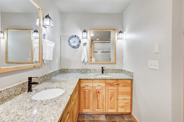 801 Lakeview Circle photo 19