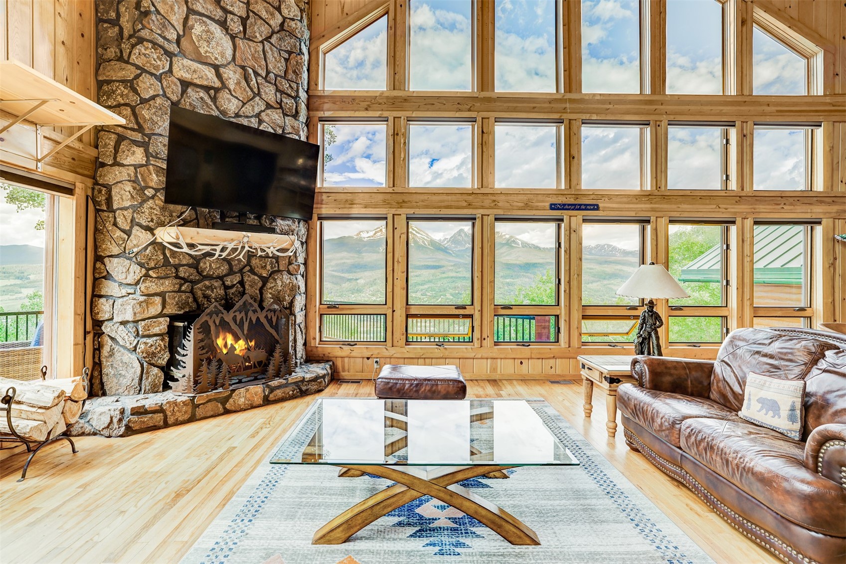 801 Lakeview Circle, Silverthorne, CO — main photo