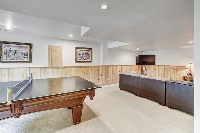 801 Lakeview Circle photo 34