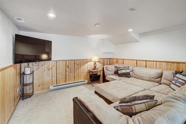 801 Lakeview Circle photo 35
