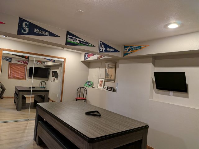 216 Climax Drive photo 19