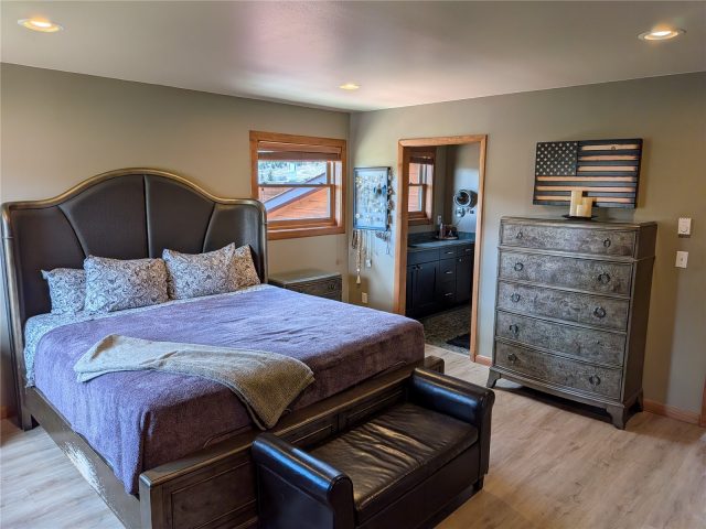 216 Climax Drive photo 8