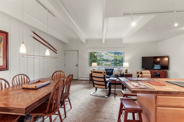 Condo in Lake View Condo, Dillon — photo 5 Condo in Lake View Condo, Dillon, CO — photo 5 (MLS S1068723)