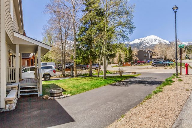 431 Marmot Circle photo 28