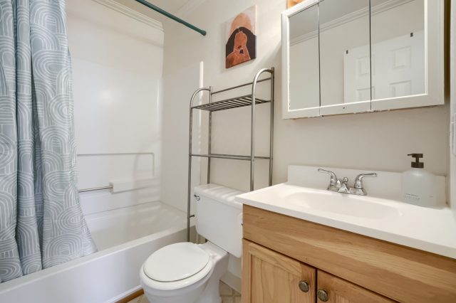 301 N French Street 308 photo 13