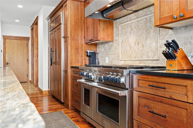 315 Lake Edge Drive photo 15
