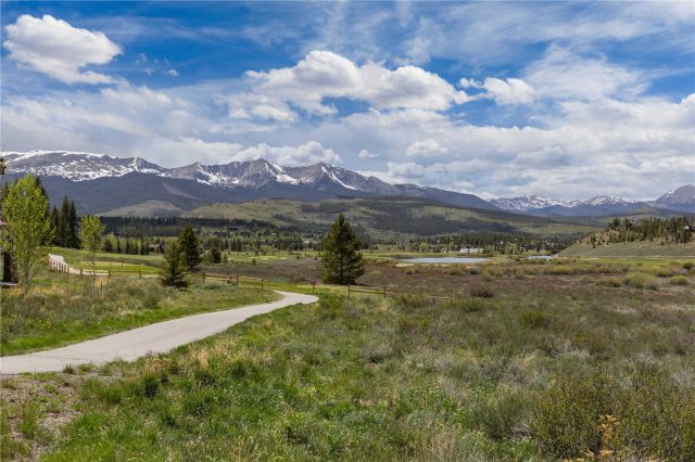 Home in Highlands At Breck-highlands Park S, Breckenridge, CO — photo 3 (MLS S1068749)