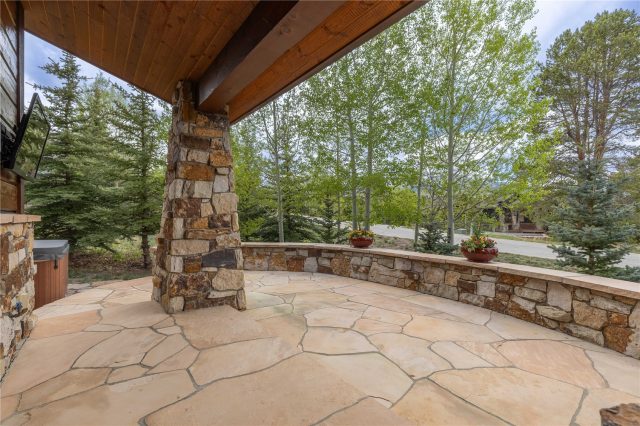 315 Lake Edge Drive photo 42