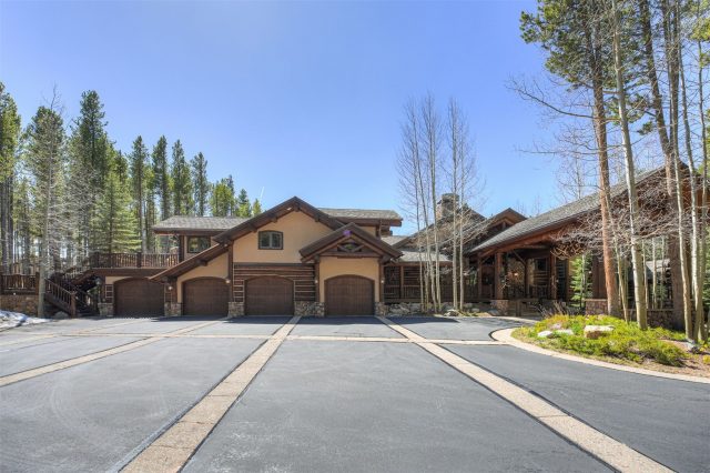 263 Tarnwood Drive photo 47