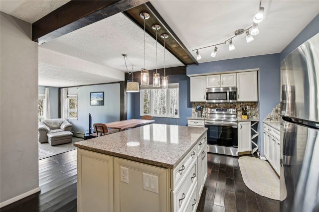 Condo in Mountain Country Condo, Silverthorne, CO — photo 6 (MLS S1068773)