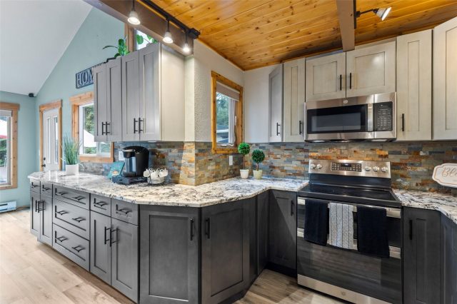43 Maverick Way photo 18