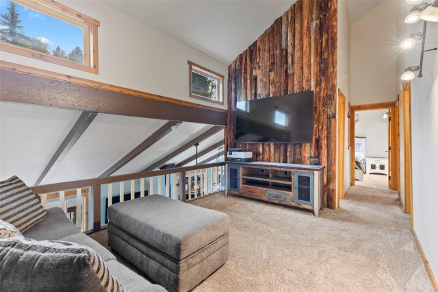 43 Maverick Way photo 28