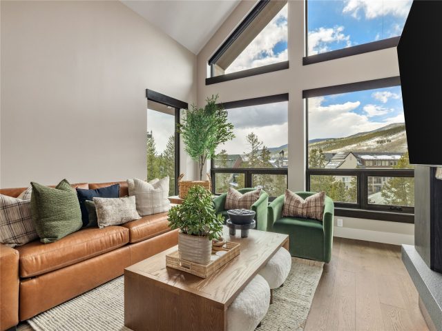 75 Hunkidori Court W501 photo 24