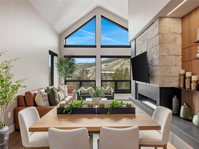 Condo in Kindred Residences, Keystone, CO — photo 2 (MLS S1068782)