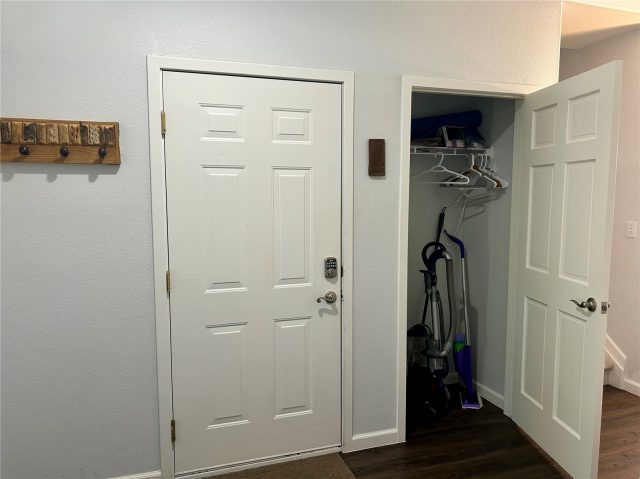 114 Robin Drive 114 photo 14