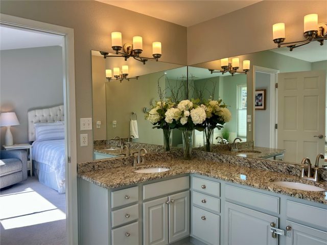 114 Robin Drive 114 photo 23
