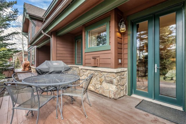 83 Chestnut Lane 83 photo 15