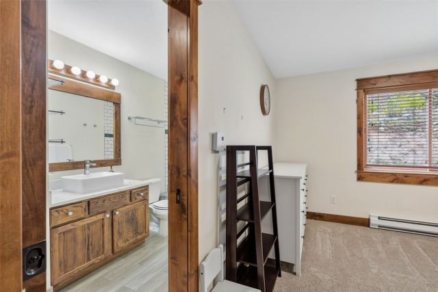 54 Lakeview Drive photo 39