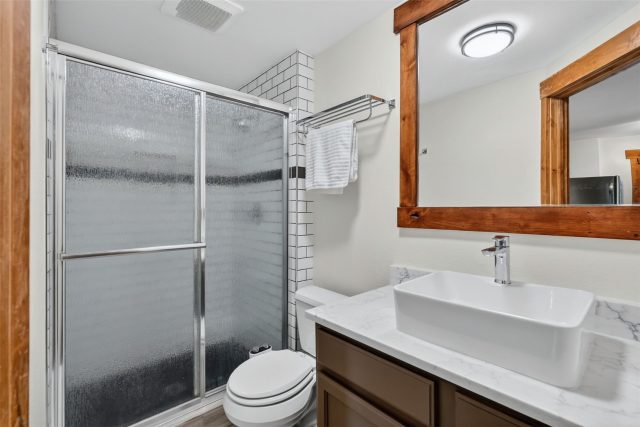 54 Lakeview Drive photo 46