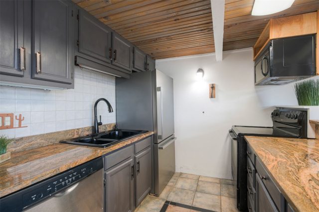 7031 Ryan Gulch Road 301 photo 10