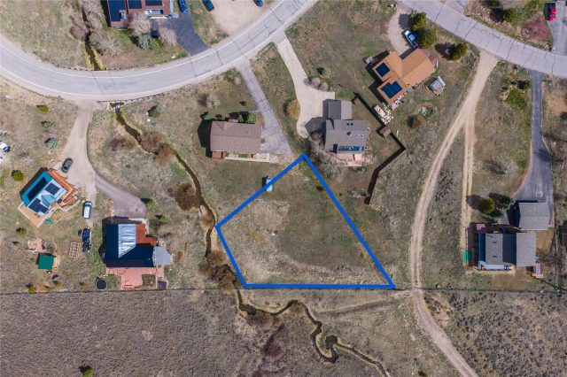 1018 Summit Drive photo 11