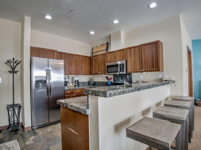 505 S Main Street 3304 photo 10