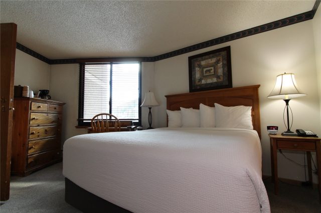 Timeshare in Village Square Condo, Copper Mountain — photo 2 Timeshare in Village Square Condo, Copper Mountain, CO — photo 2 (MLS S1068833)