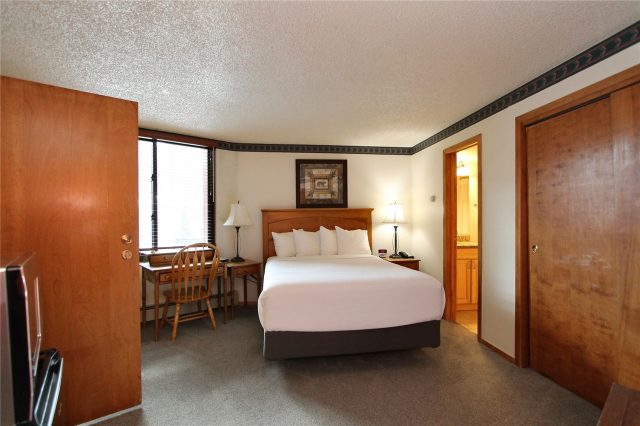 Timeshare in Village Square Condo, Copper Mountain — photo 3 Timeshare in Village Square Condo, Copper Mountain, CO — photo 3 (MLS S1068833)