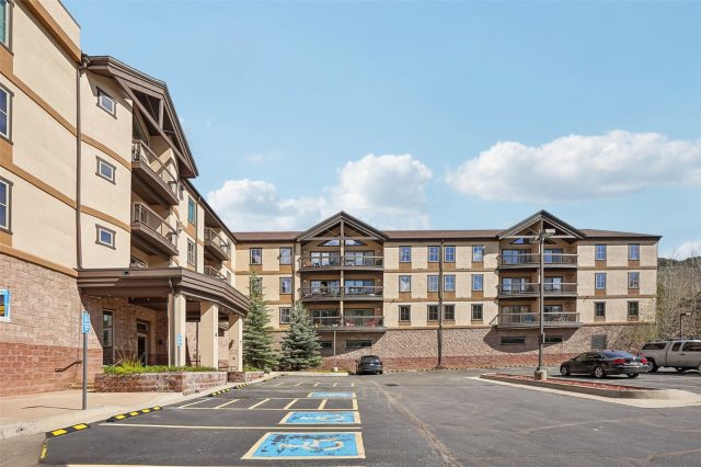 22787 Us Highway 6 302 photo 15