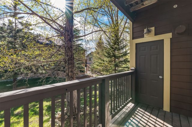 720 Lakepoint Drive B1 photo 10