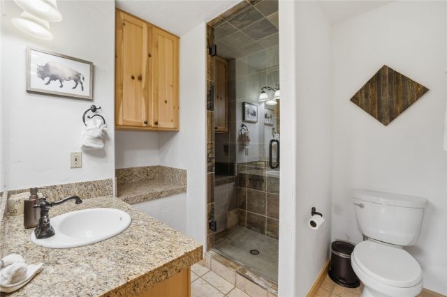 1701 Cutty Sark Court photo 36