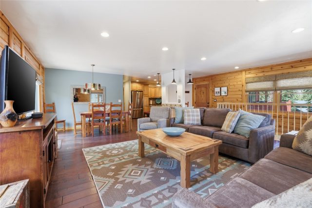 Duplex in Wildernest Sub, Wildernest, CO — photo 6 (MLS S1068839)