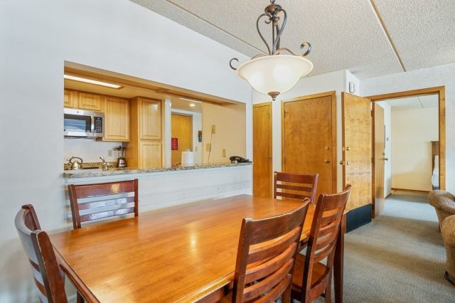 Timeshare in Village Square Condo, Copper Mountain — photo 4 Timeshare in Village Square Condo, Copper Mountain, CO — photo 4 (MLS S1068840)