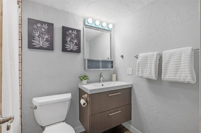 550 S French Street 112 photo 22